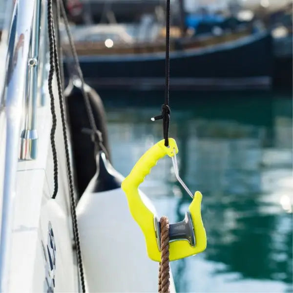 Heavy-Duty G-Hook – Secure, Lift & Conquer Every Task
